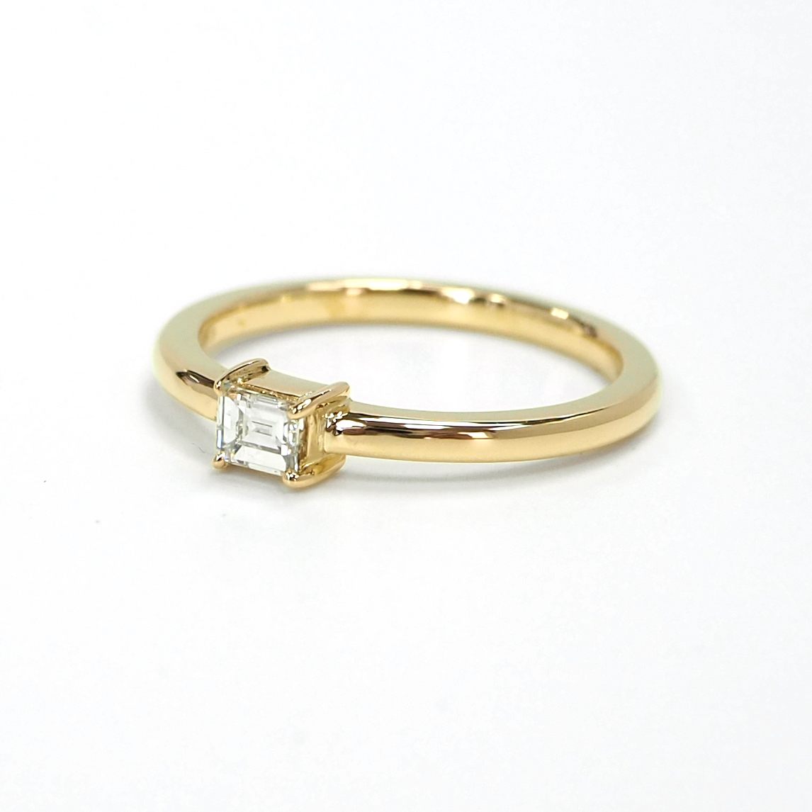 K18バケットダイヤモンドリング 0.18ct