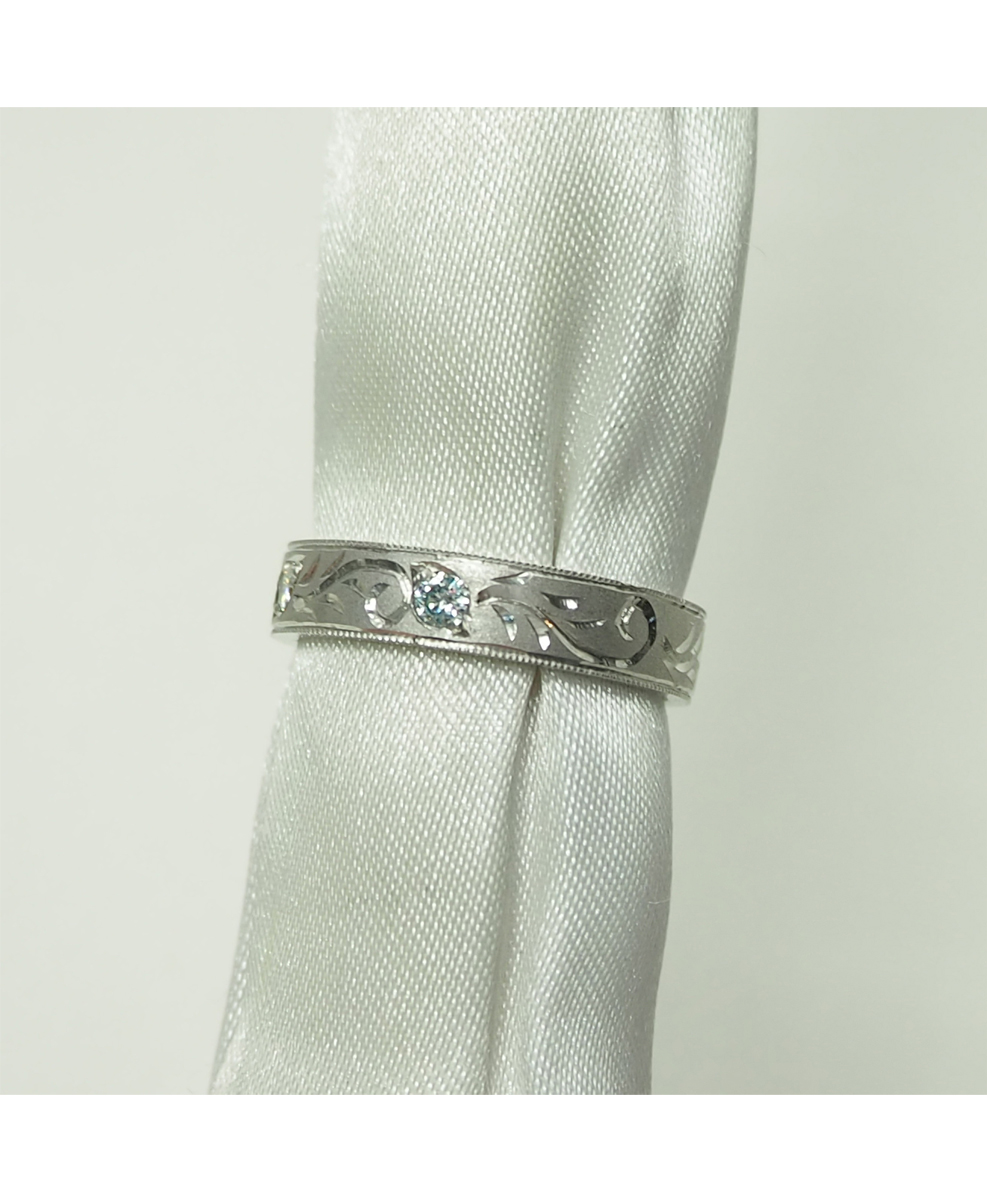 �����͗l�ƃ~���ł����{�����V���o�[�̃T���v�������O�@�����W���G���[